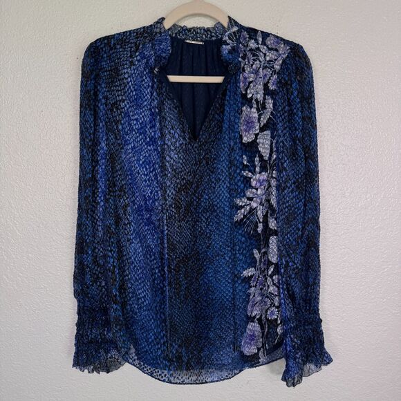 Elie Tahari Tops - Elie Tahari Top Womens Small Snakeskin Floral Textured Flowy Blouse Silk Blend